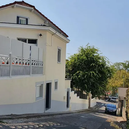 Stop Chez M Select Street # Qualite # Confort # Simplicite Saint-Fons Exterior photo